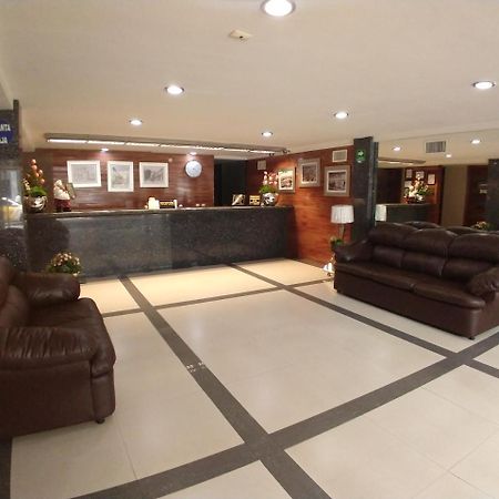 Hotel Porto Alegre Guadalajara Bagian luar foto