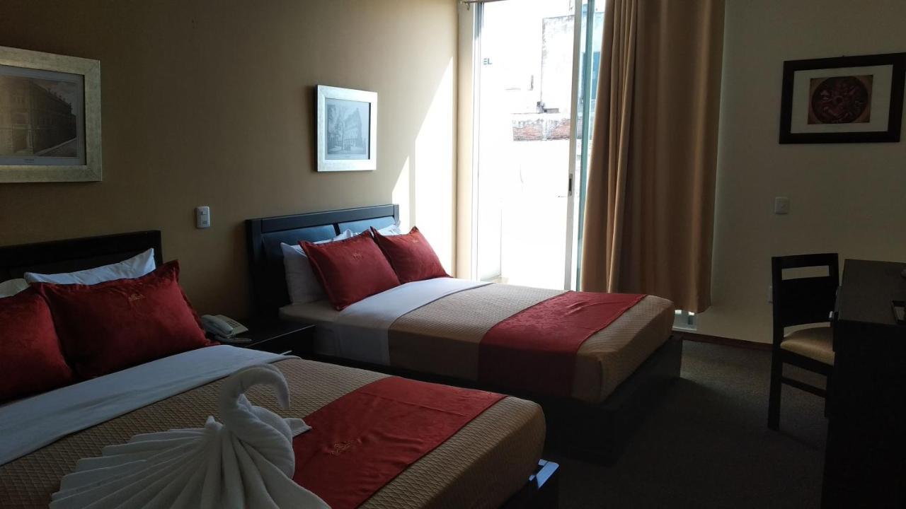 Hotel Porto Alegre Guadalajara Bagian luar foto